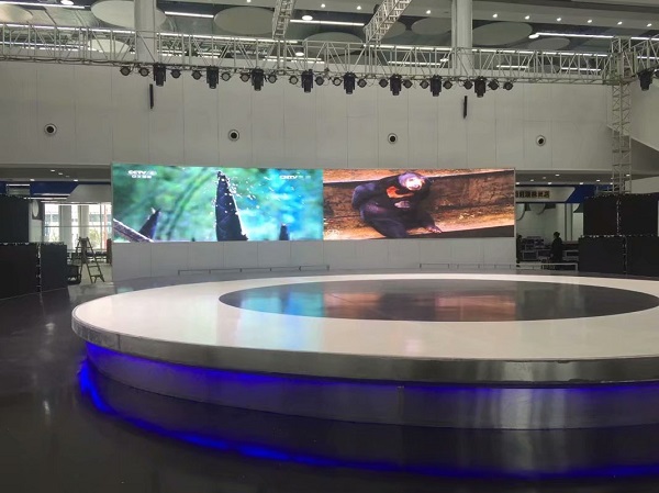 湖南匯彩電子科技有限公司_長沙LED顯示屏生產(chǎn)銷售,顯示屏租賃